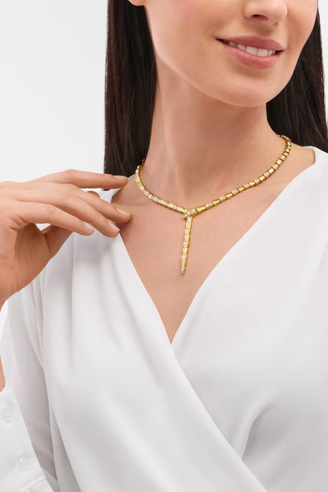 Serpenti Viper Necklace  من  Bulgari
