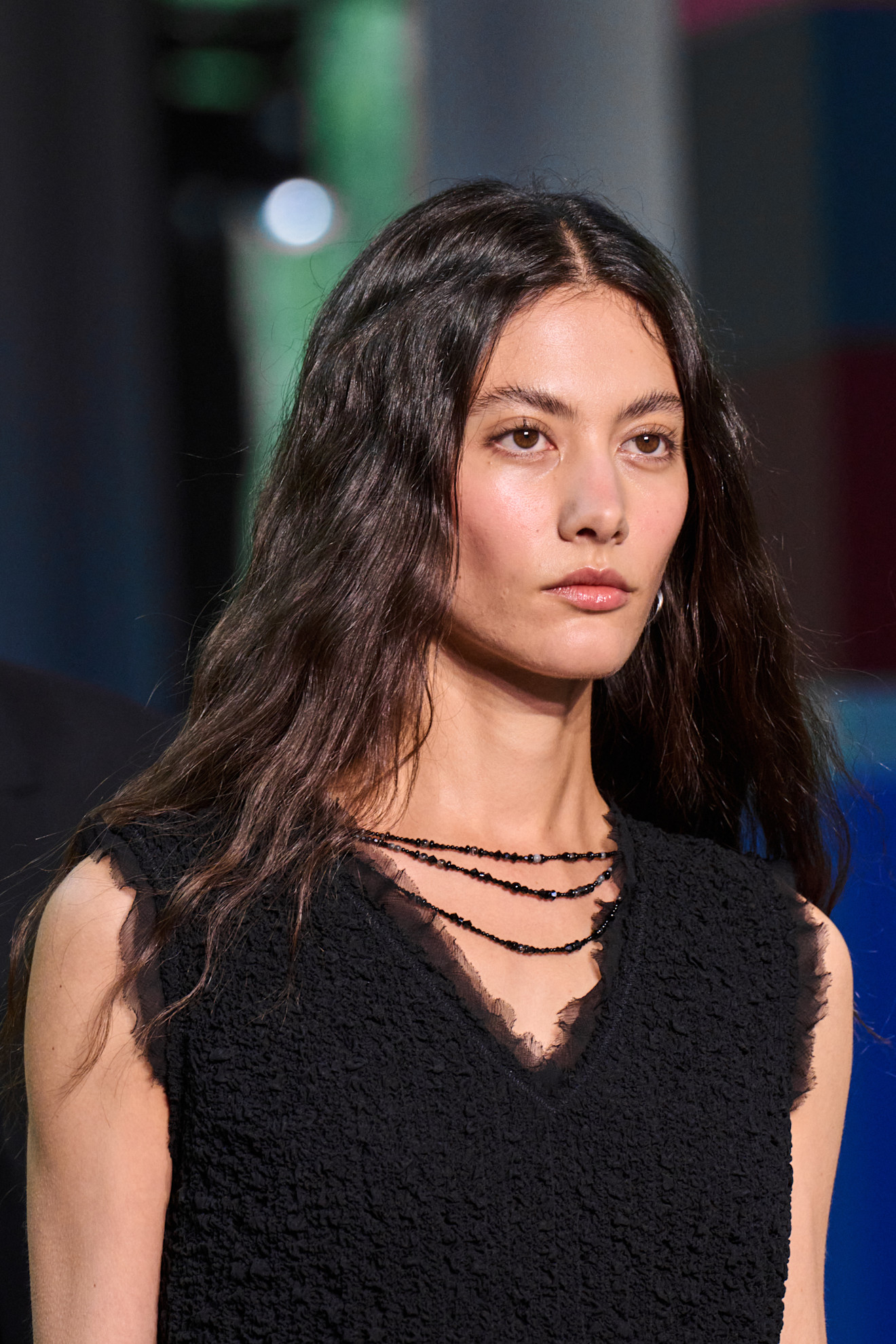  التدليك اليومي لفروة الرأس: سر الخبراء