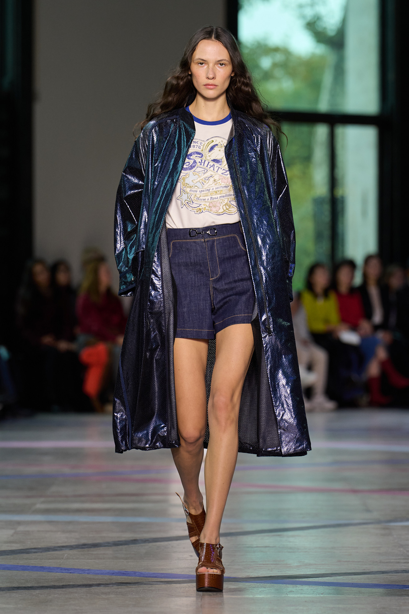 Shiatzy Chenجاكيت ميتاليك من