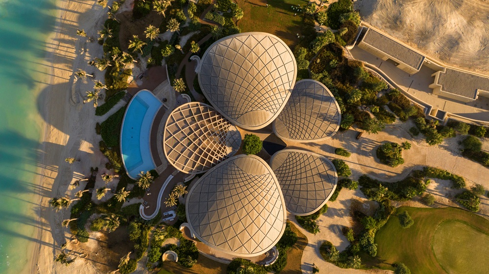 "شورى لينكس" أول ملعب غولف على جزيرة في السعودية