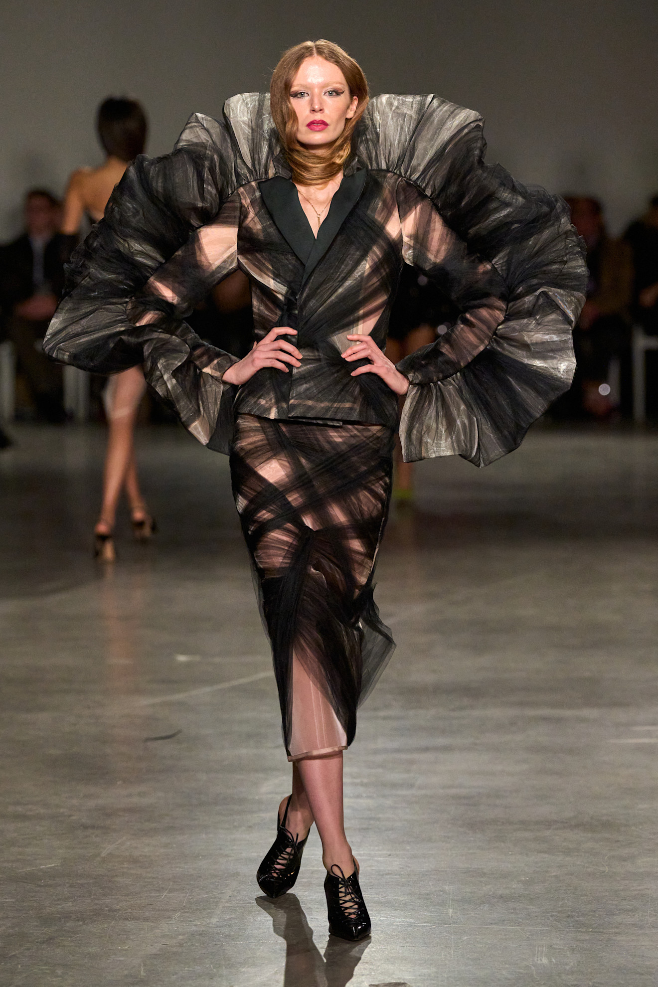 مجموعة Christian Siriano لخريف وشتاء 2026