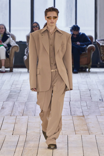 "سبورتماكس" SPORTMAX