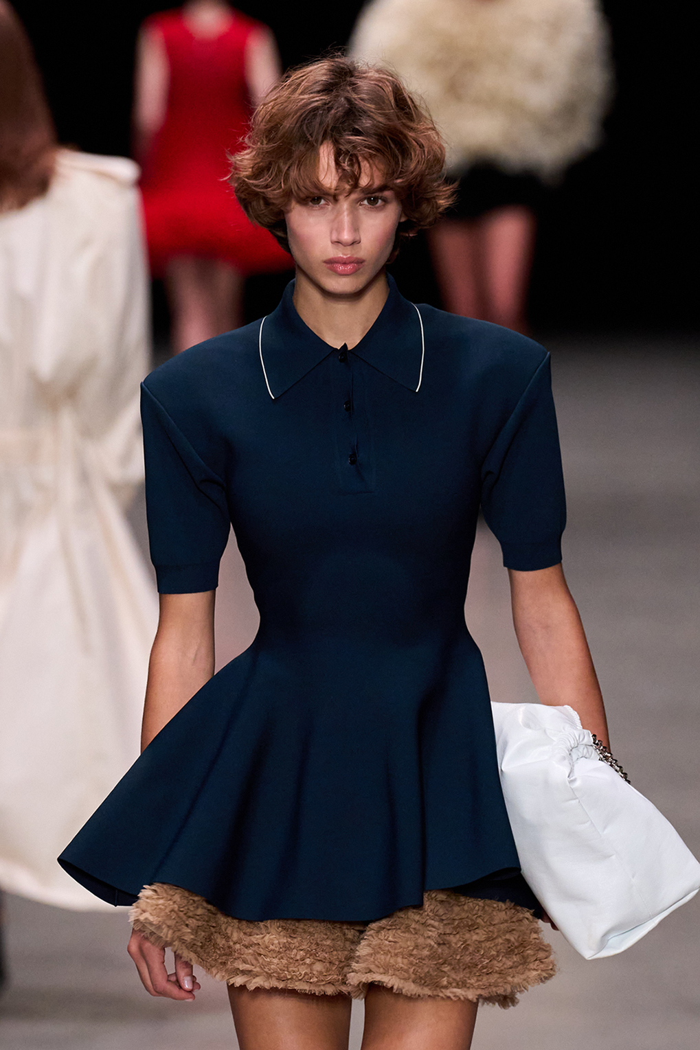 من مجموعة "ستيلا مكارتني" STELLA MCCARTNEY 