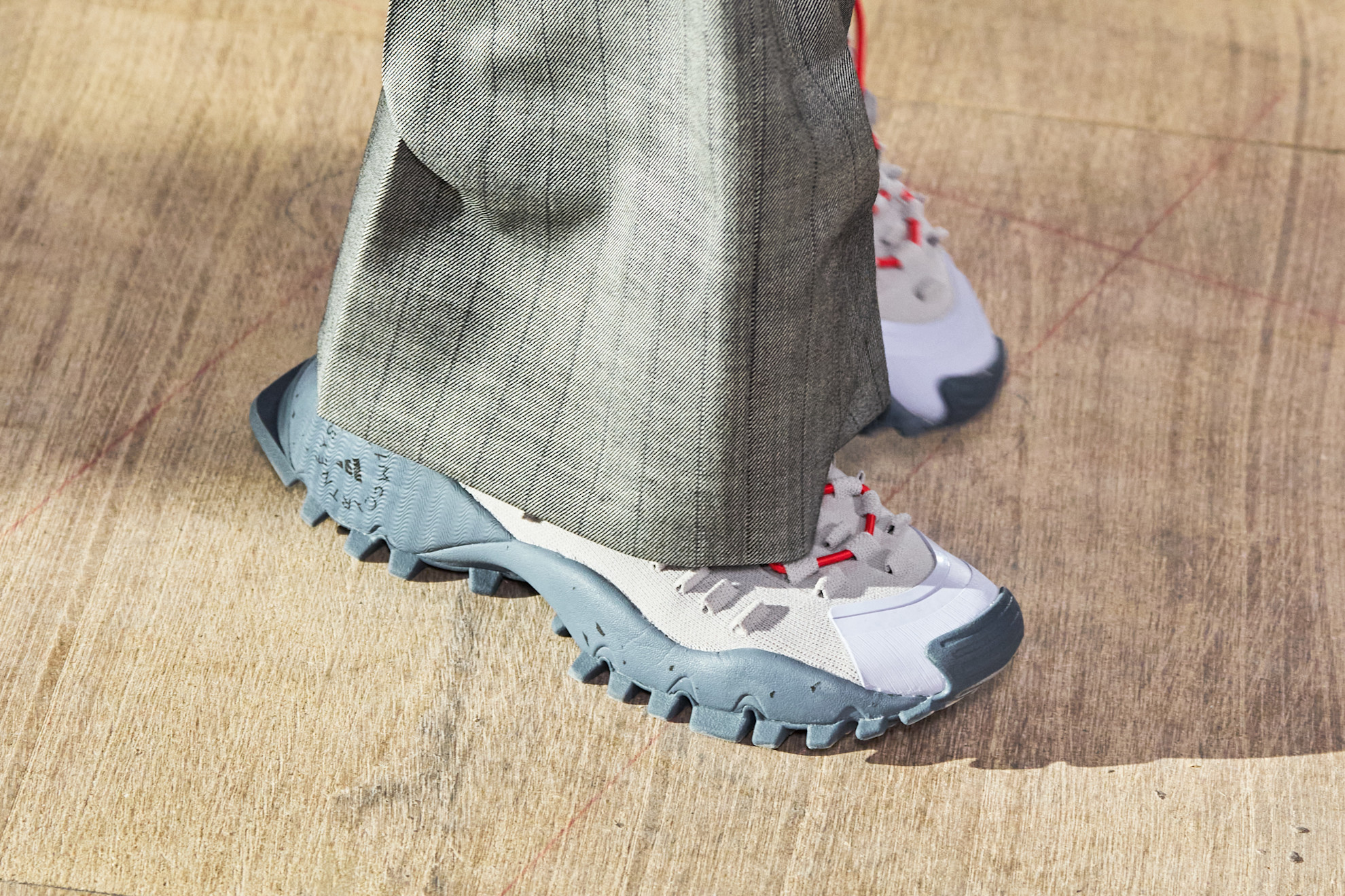 صيحة السنيكرز لشتاء 2025