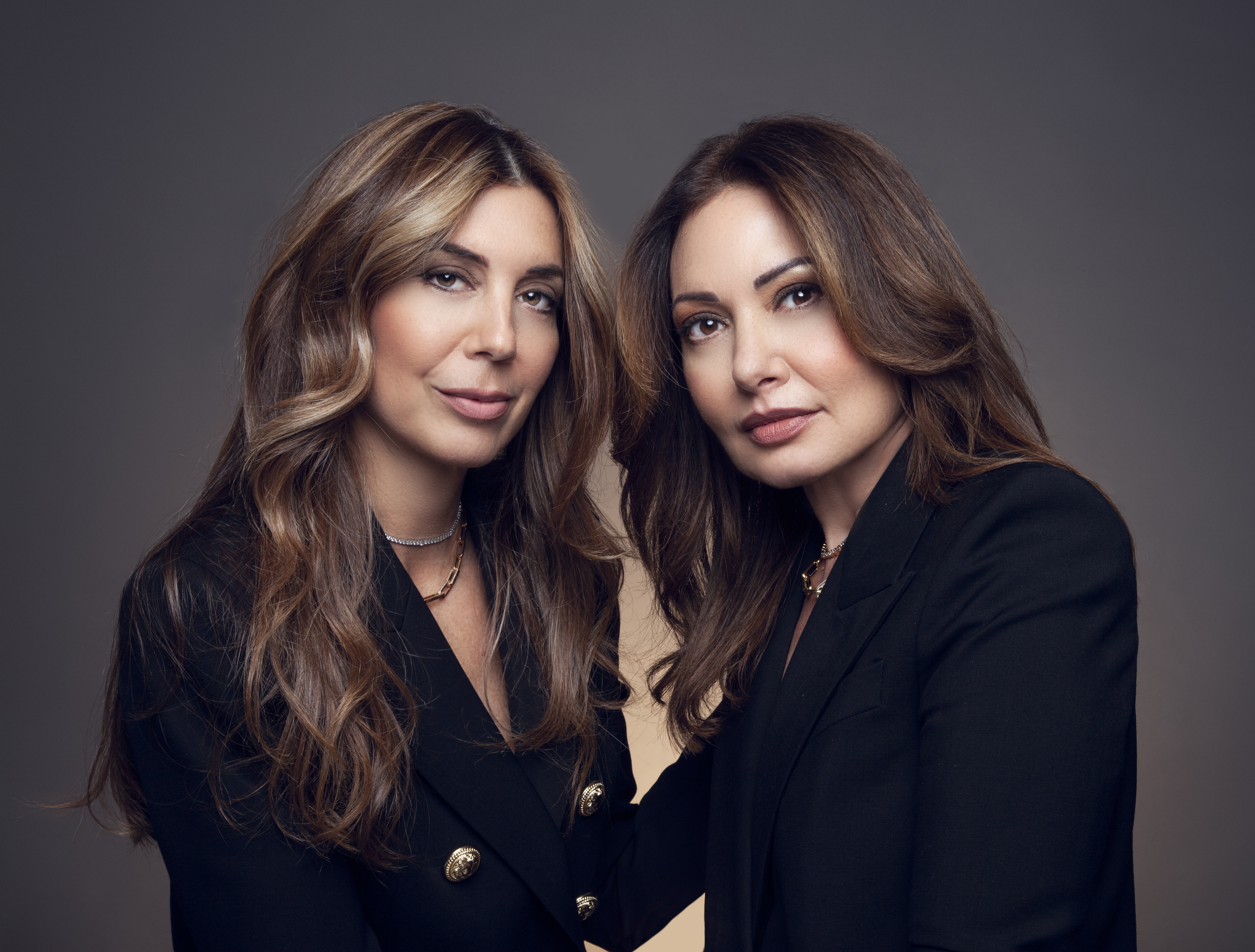 مؤسستا العلامة والمديرتان الإبداعيتان، غدير طاهر وجمانة جلال