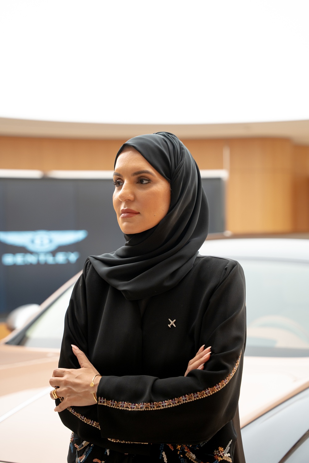 أول مهندسة طيران إماراتية الدكتورة سعاد الشامسي