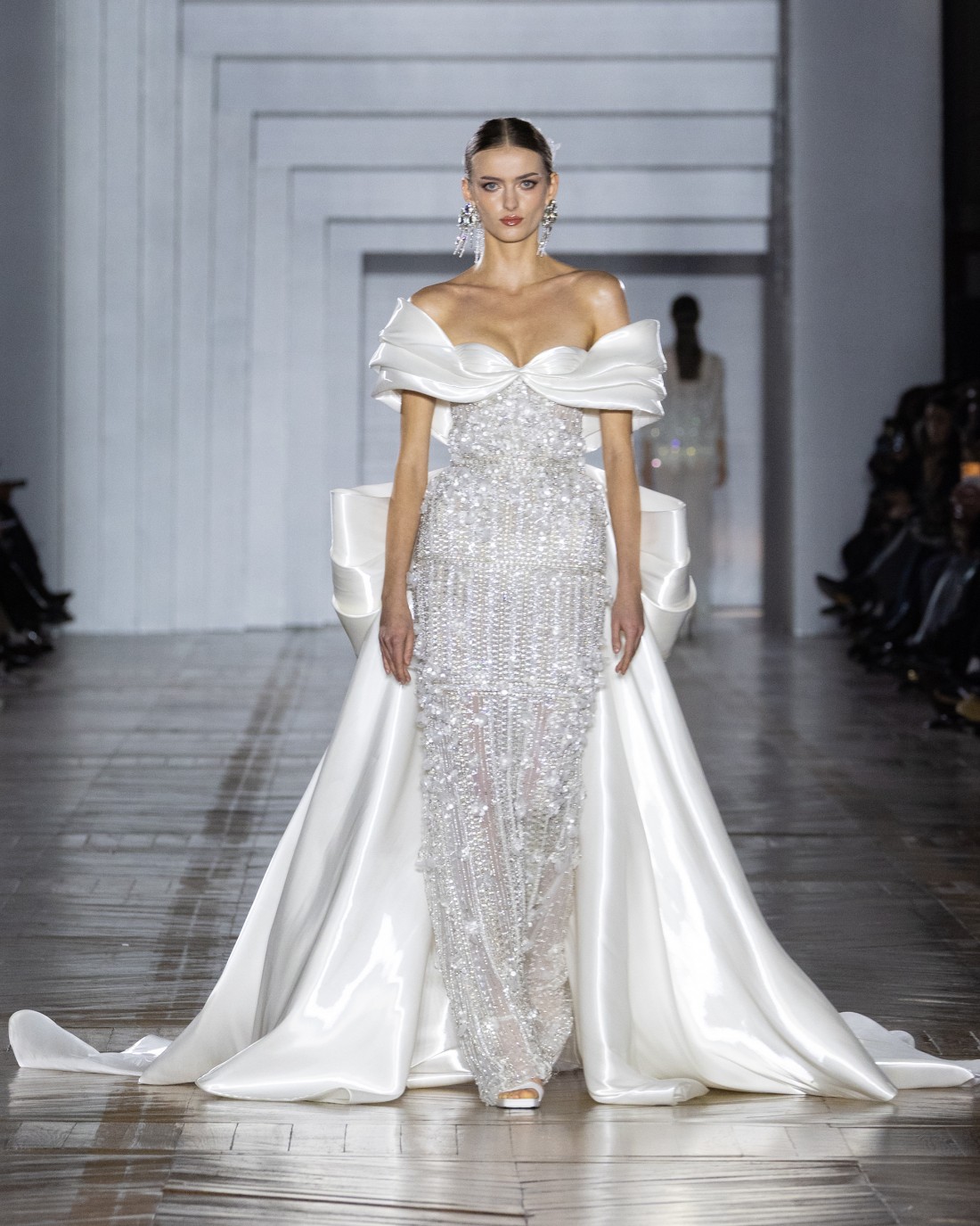 مجموعة طوني ورد للأزياء الراقية لربيع وصيف 2026