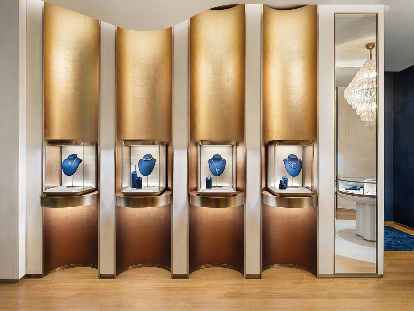 THE GALLERY HERO SHOWCASE