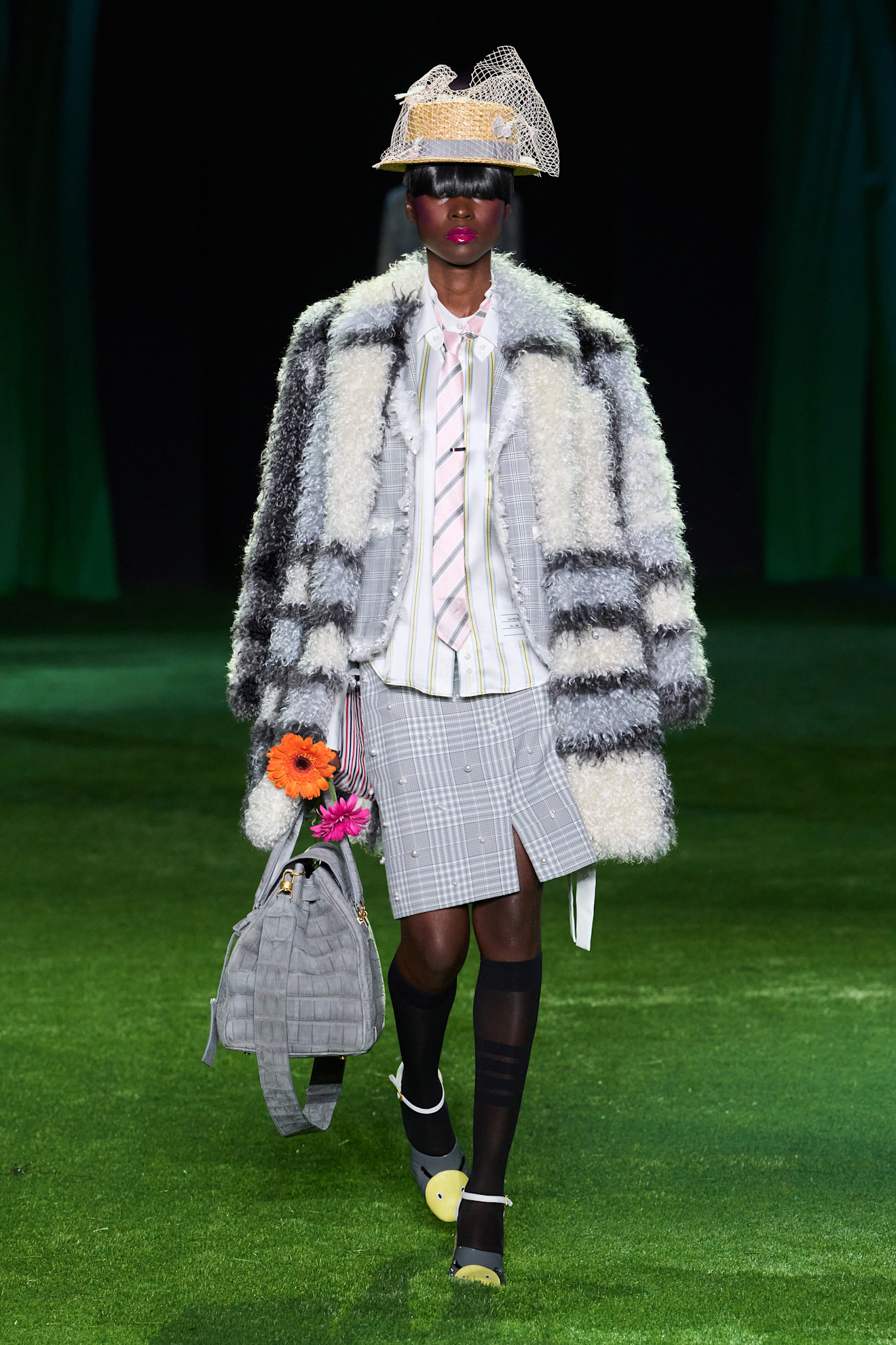 من مجموعة Thom Browne ربيع و صيف 2027 للملابس الجاهزة