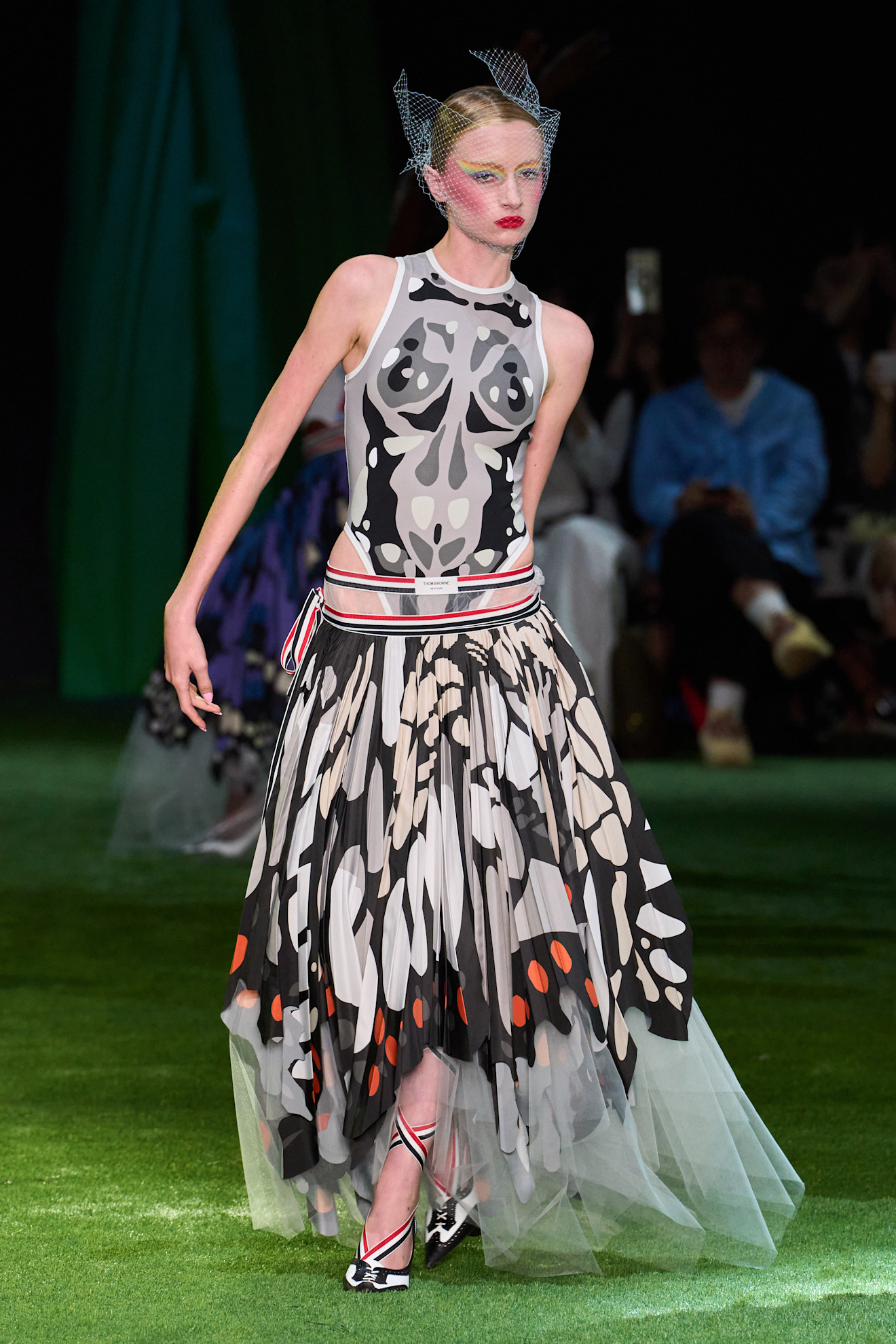 من مجموعة Thom Browne ربيع و صيف 2027 للملابس الجاهزة