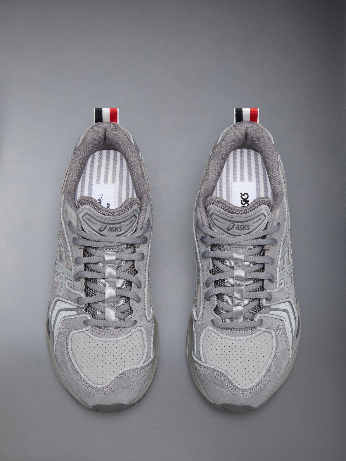  Thom Browne‏ ‏x ‎‏ ‏ASICS