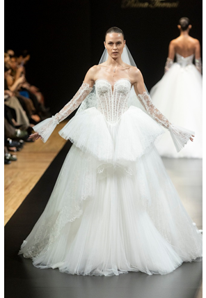 فساتين زفاف مستوحاة من العصر الفيكتوري