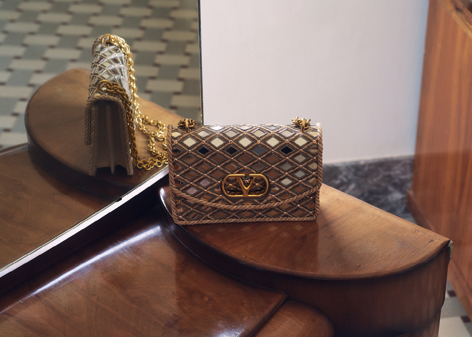 من مجموعة Valentino Sama 2026 Capsule Collection