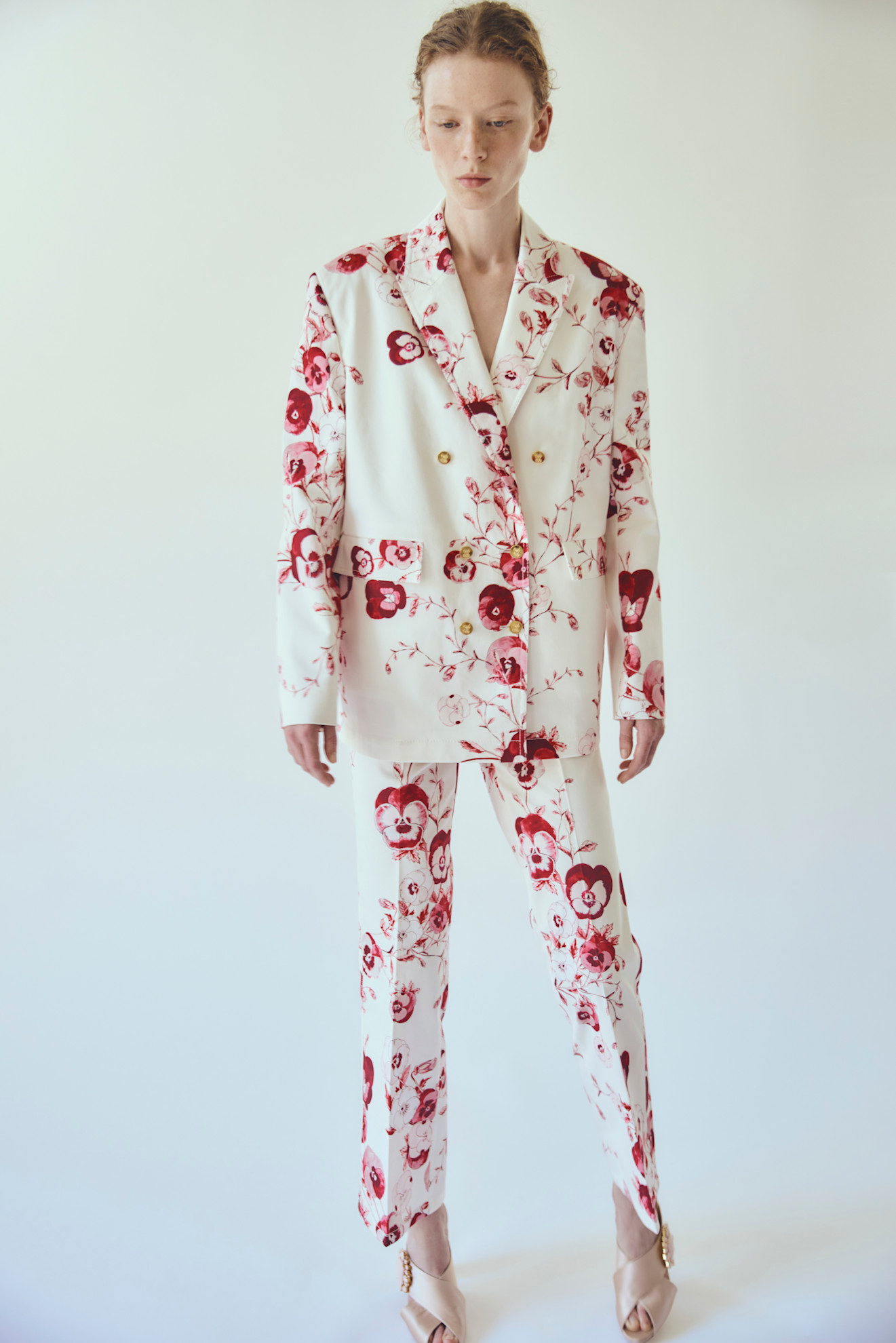 مجموعات Resort 2026