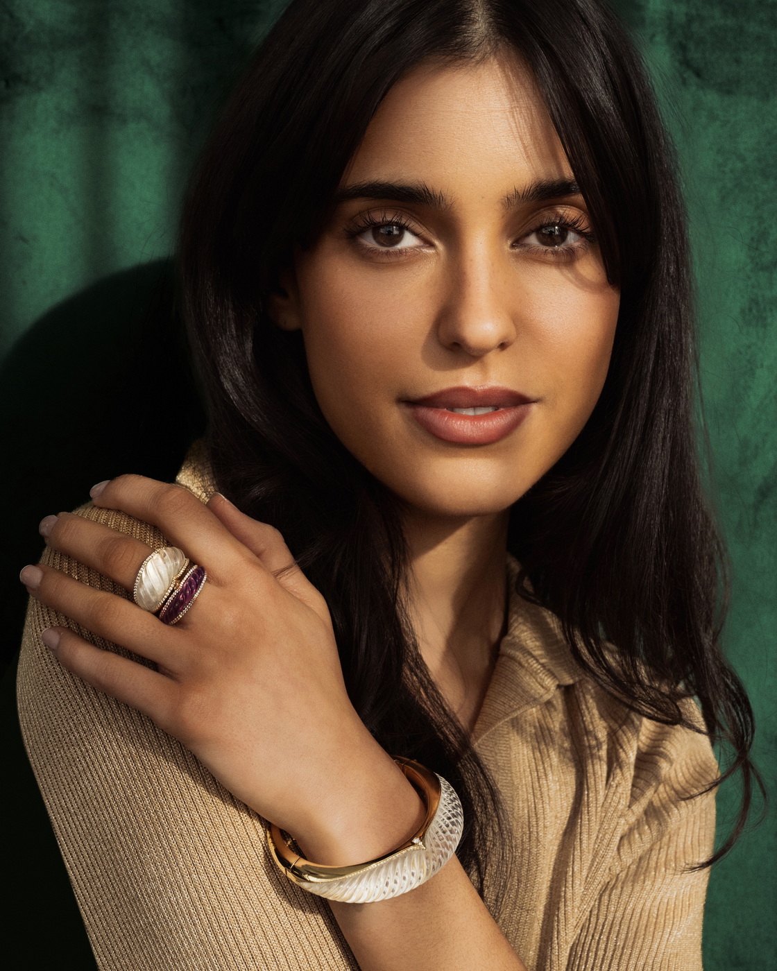Vanleles_The Nile-18 karat-yellow gold-diamonds-rock crystal