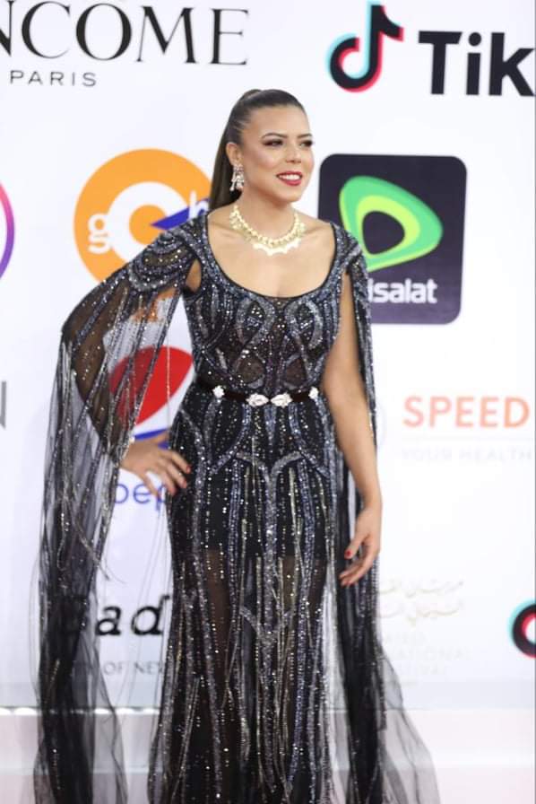 إطلالة ناهد السباعي في ختام مهرجان القاهرة