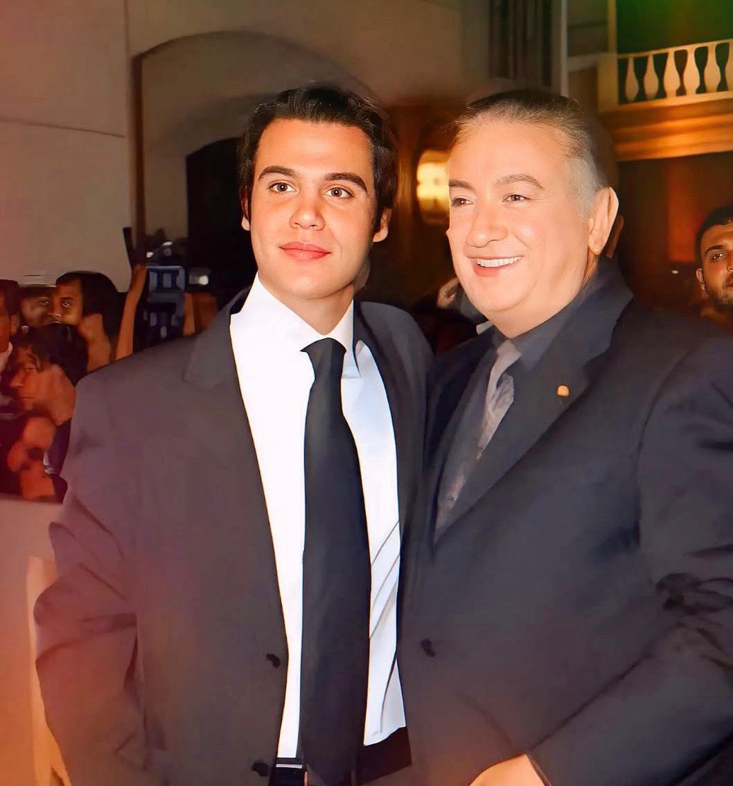 محمد إمام مع النجم الراحل نور الشريف