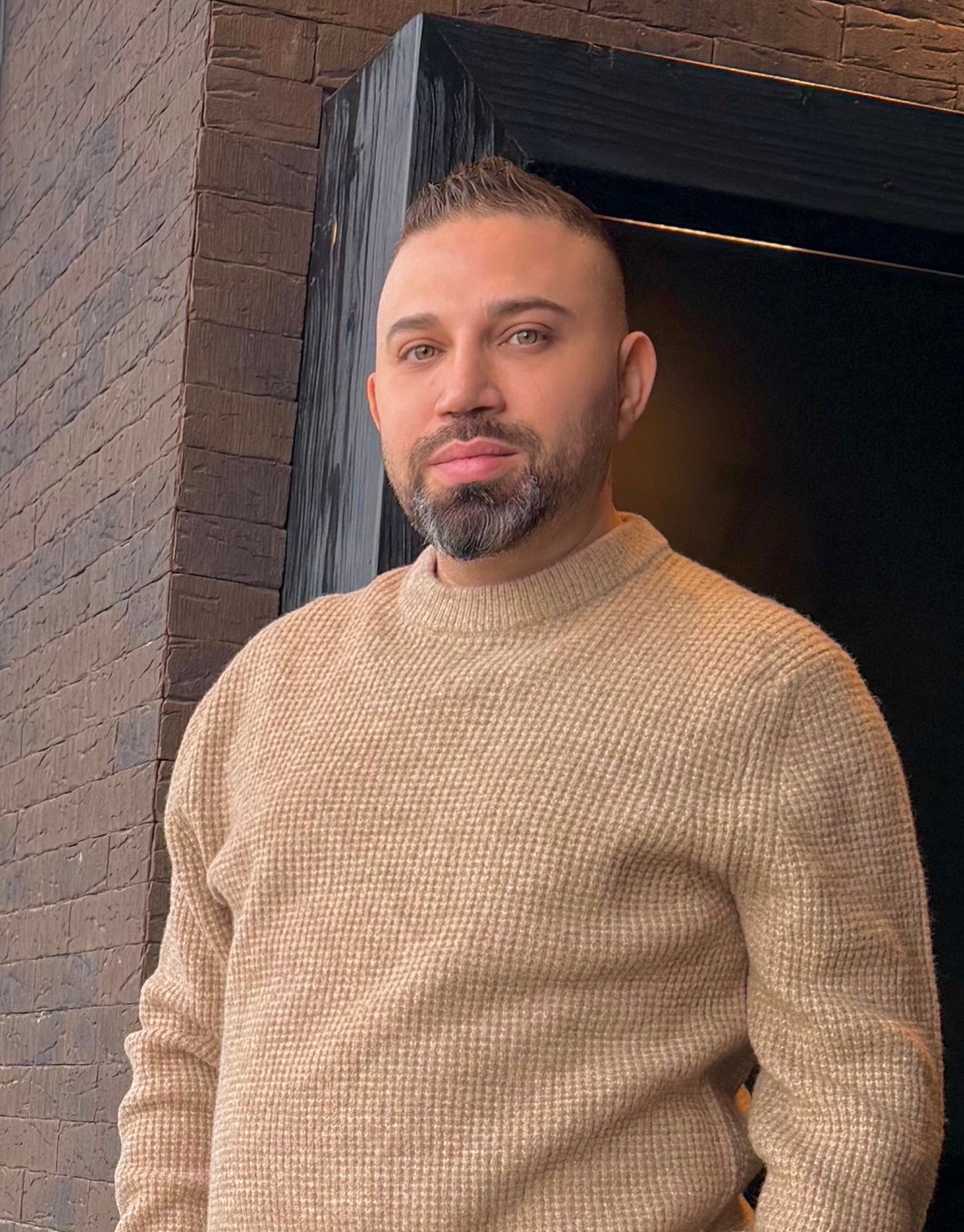 خبير التجميل اللبناني ديمتري سليم