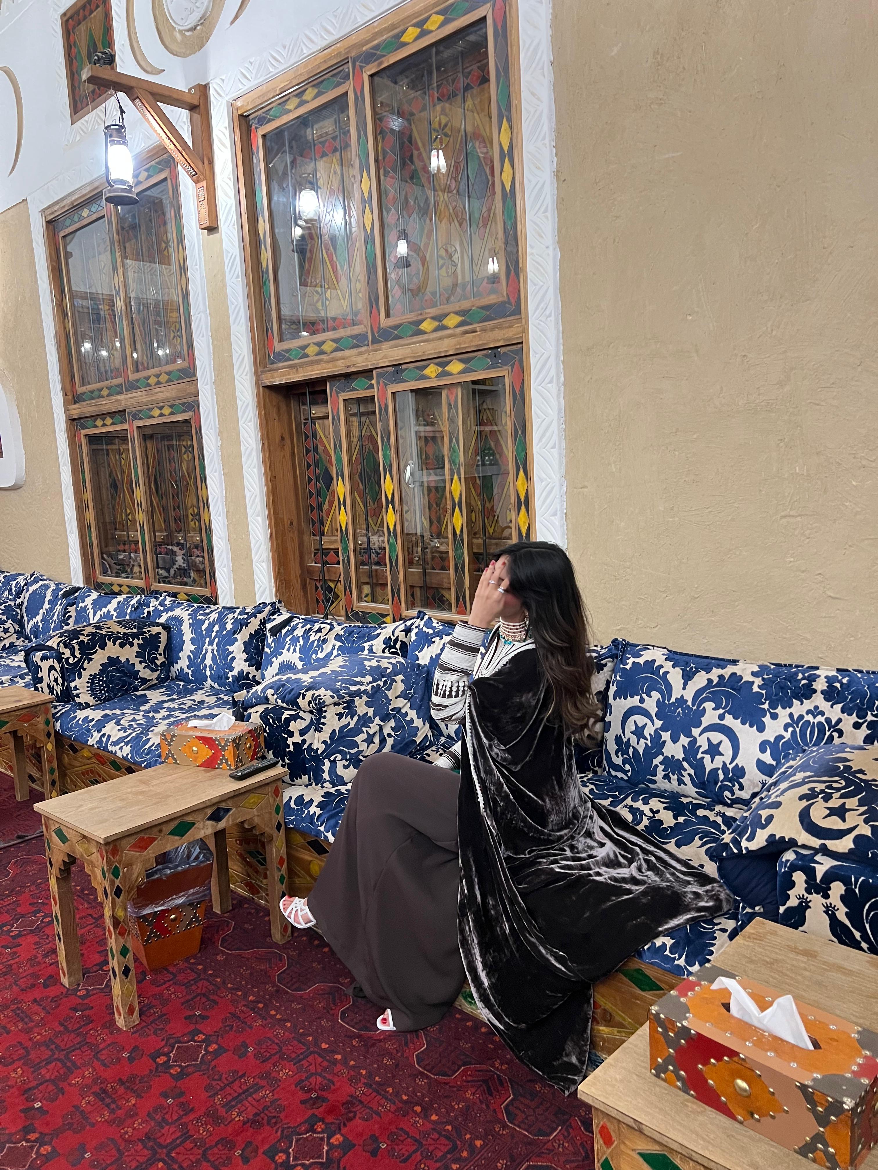 "من الأماكن التي لا أمل من زيارتها."