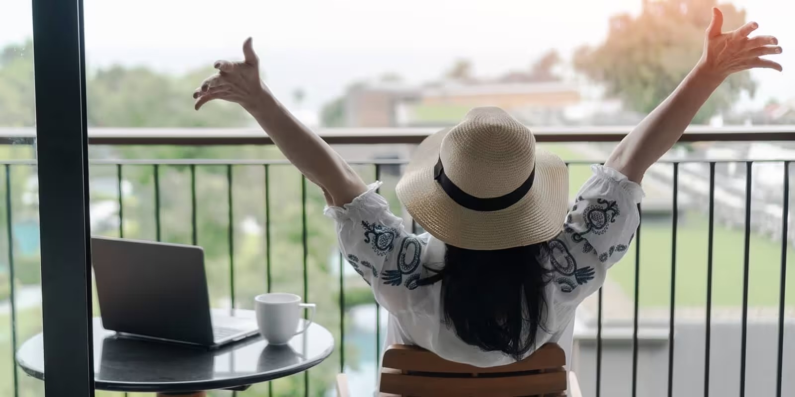 صانعة محتوى