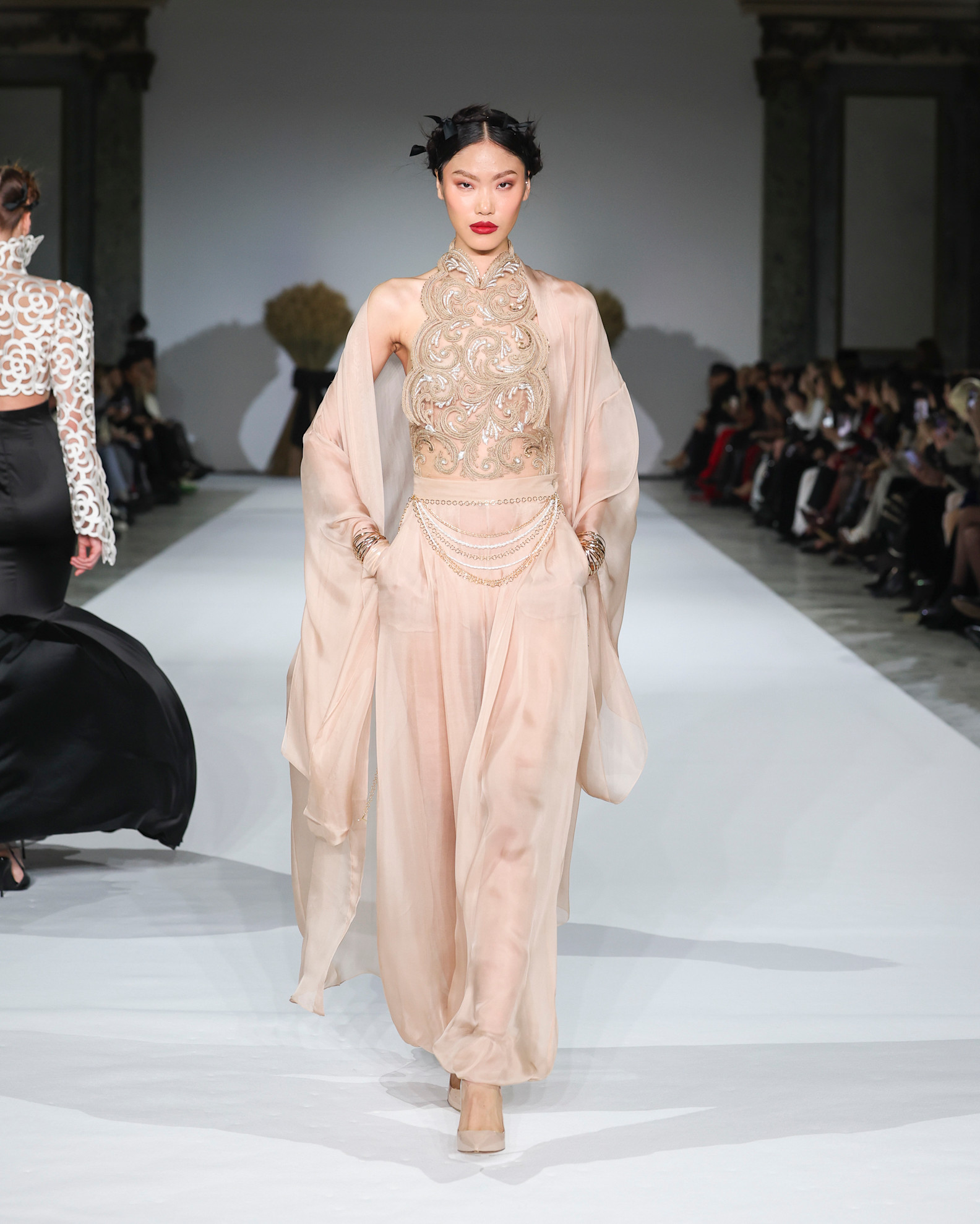 مجموعة Yanina للأزياء الراقية لربيع وصيف 2026