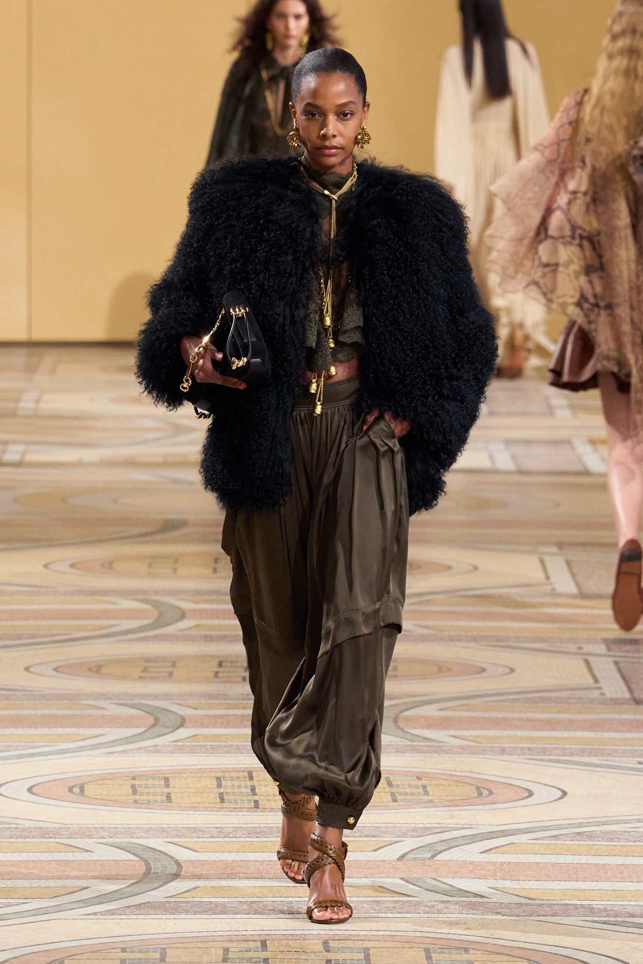 من مجموعة Zimmermann لخريف وشتاء 2025