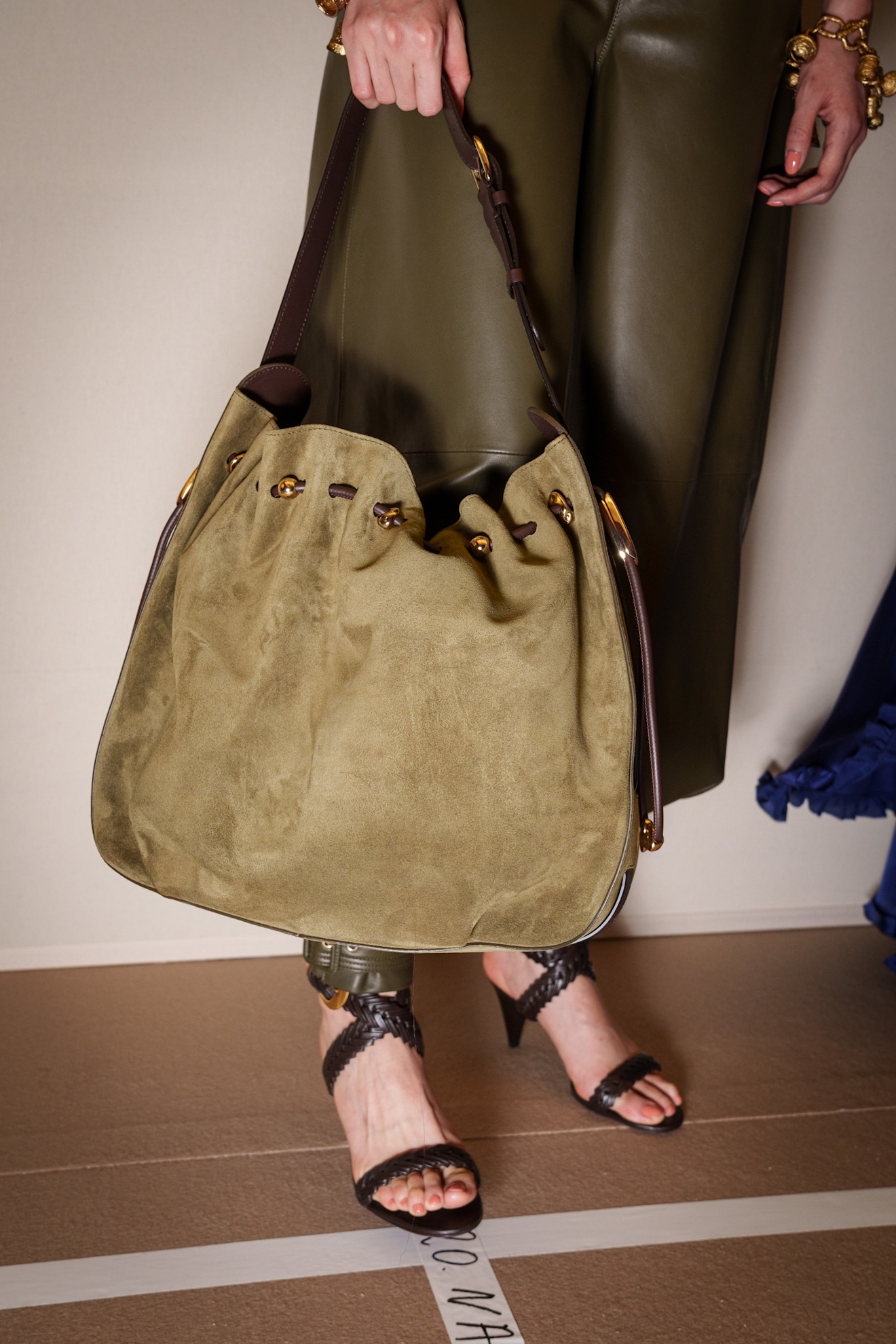 حقائب Slouchy وSuede