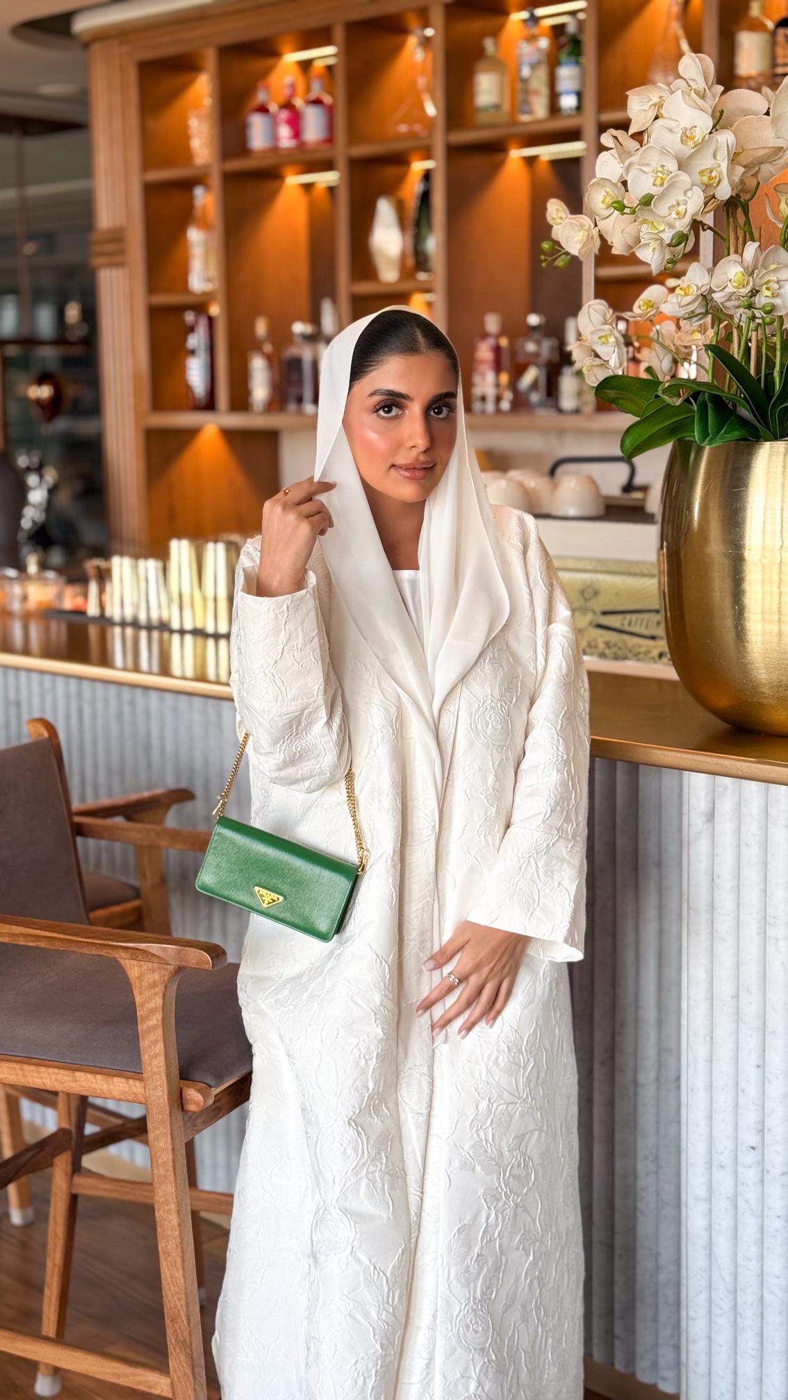 _المستقبل يقوده من يؤمن بفكرته، ويطوّرها باستمرار_