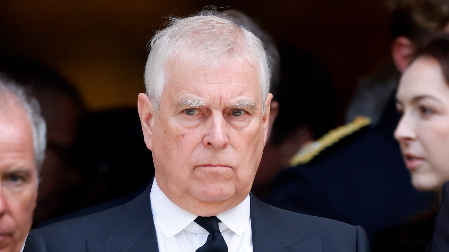  حصول أندرو على تأشيرة A-1 أمر مستبعد للغاية