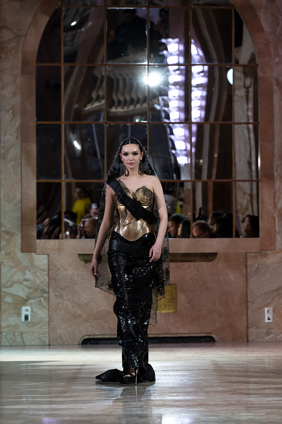 مجموعة روبير أبي نادر للأزياء الراقية 2026