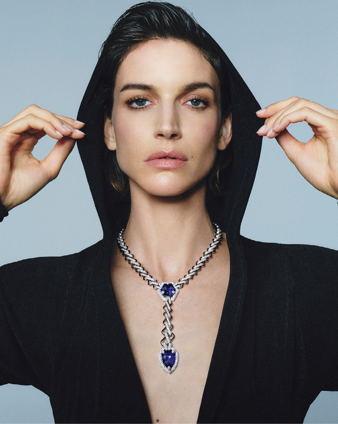 عقد ZIGZAG SUPEREME