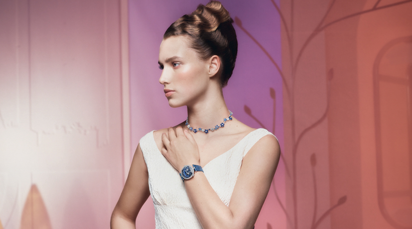 ساعة LADY ARPELS BAL DES AMOUREUX AUTOMATE، تصوير: ARNAUD LAJEUNIE، إخراج إبداعي: GASPARD YUKIEVICH وGUIDO VOSS