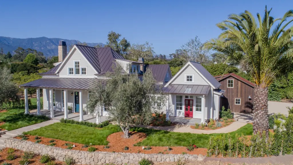 ميغان ماركل تتباهى بقصرها الفاخر