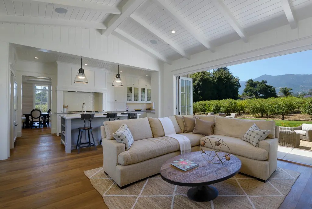 ميغان ماركل تتباهى بقصرها الفاخر