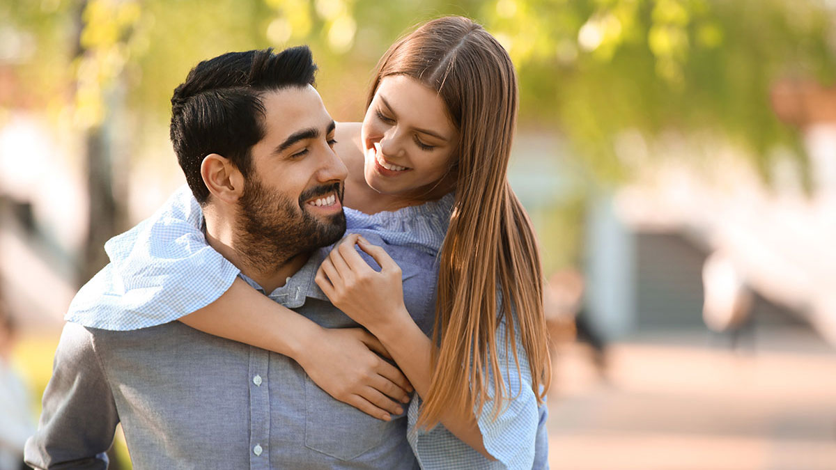 كيف تجعلين رجل الجدي يقع في حبك ويعشقك؟