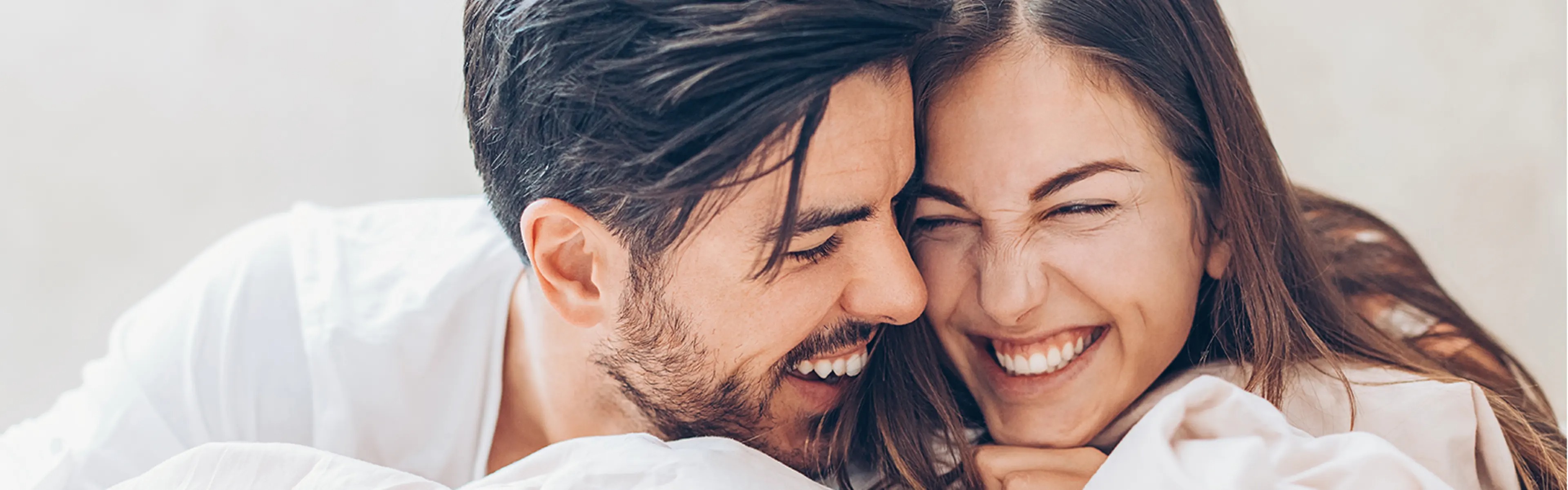رجل برج الجوزاء في الحب.. كيف يتصرف عندما يحب؟