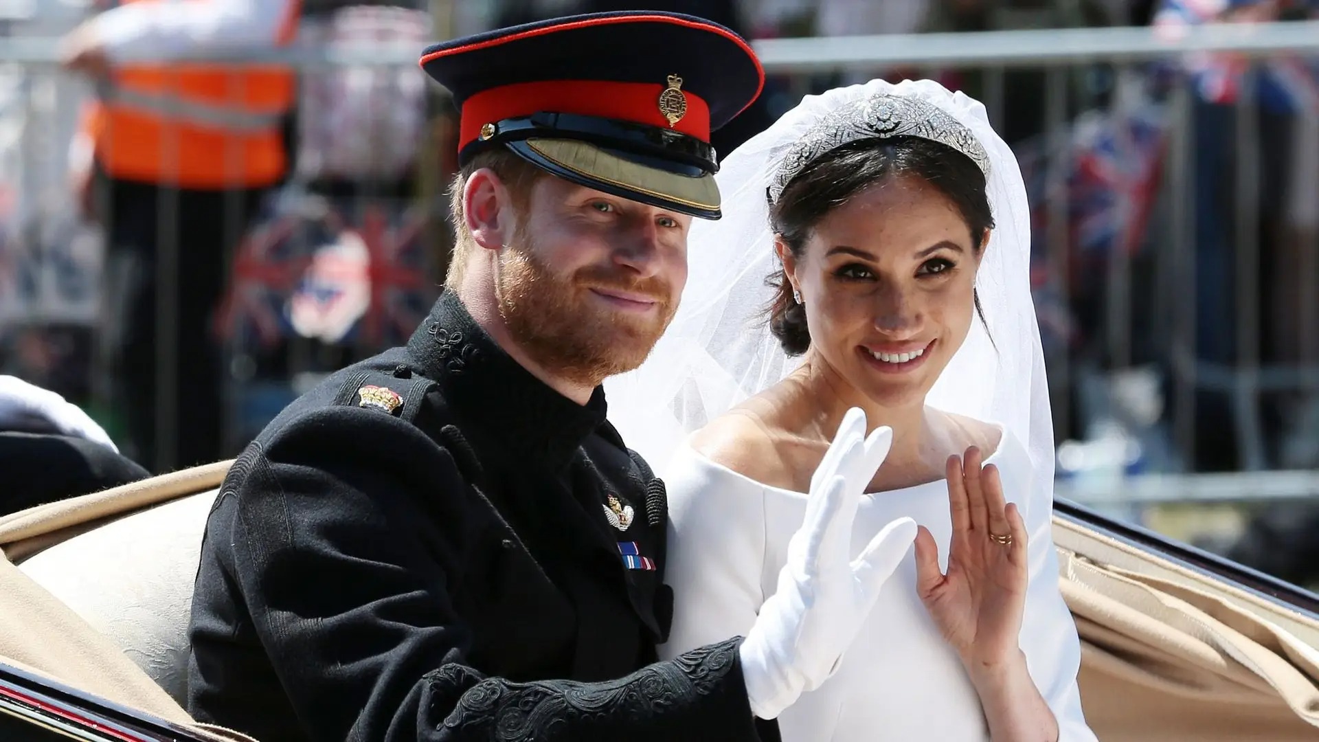 أسرار خلاف ميغان والملكة