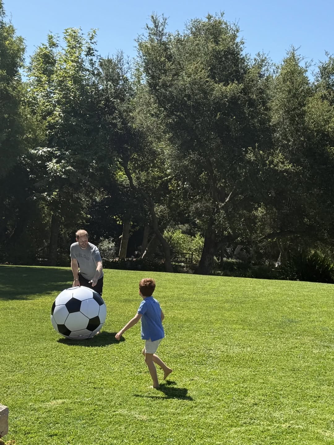 ليليبيت أميرة تخطف الأنظار في عيد الأب