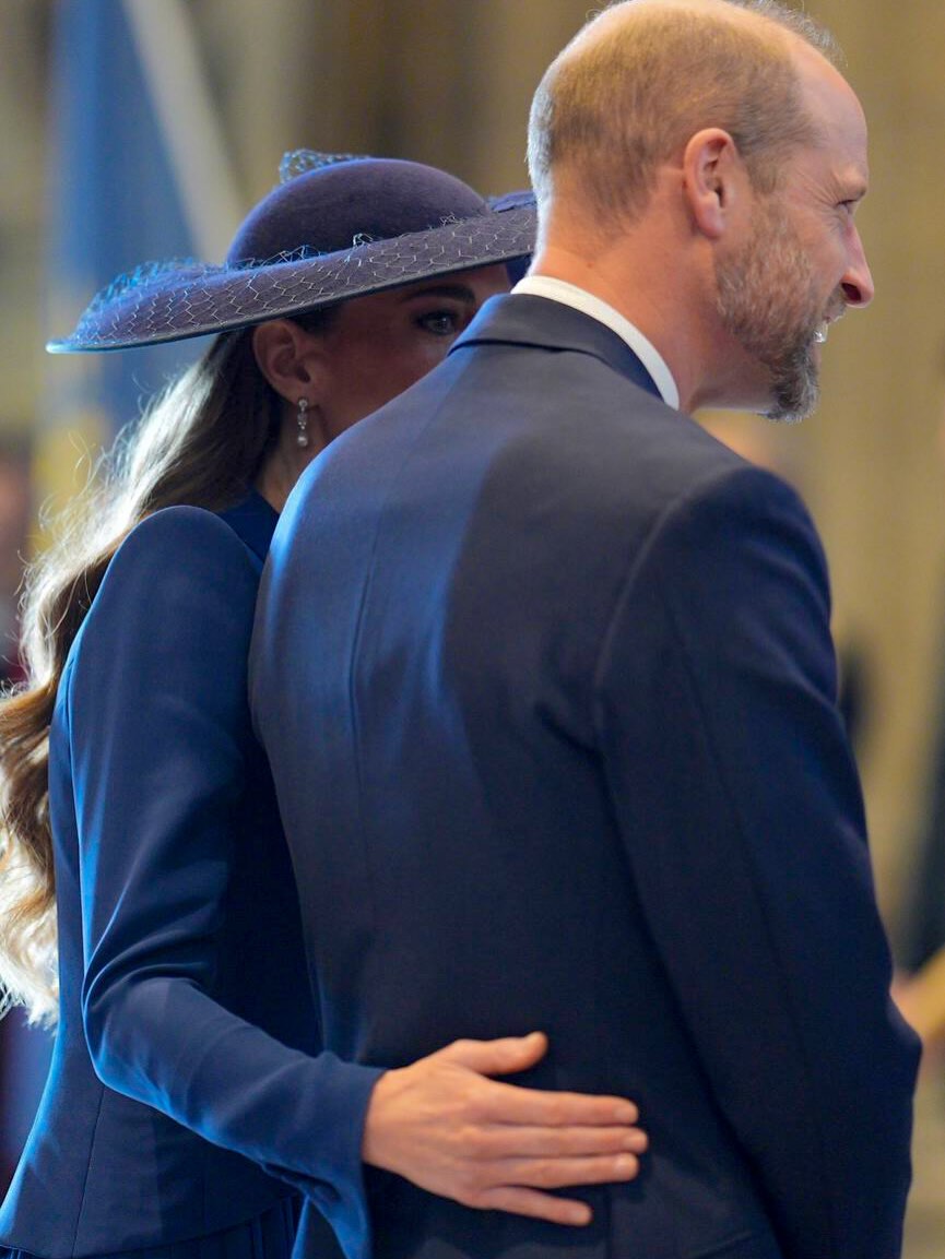 كيت والأمير ويليام إلى الملك تشارلز والملكة كاميلا للاحتفال بالكومنولث في دير وستمنستر