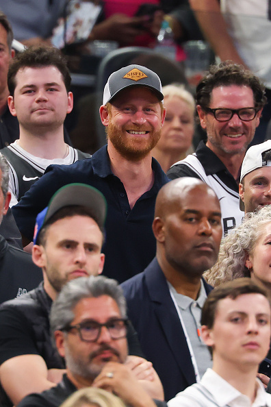 ظهور مفاجئ للأمير هاري في نهائي NBA من gettyimages