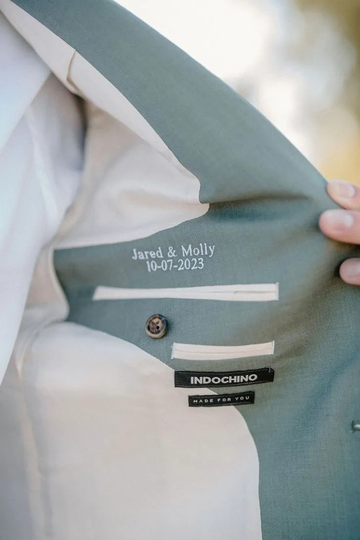 تطريز ربطة عنق العريس