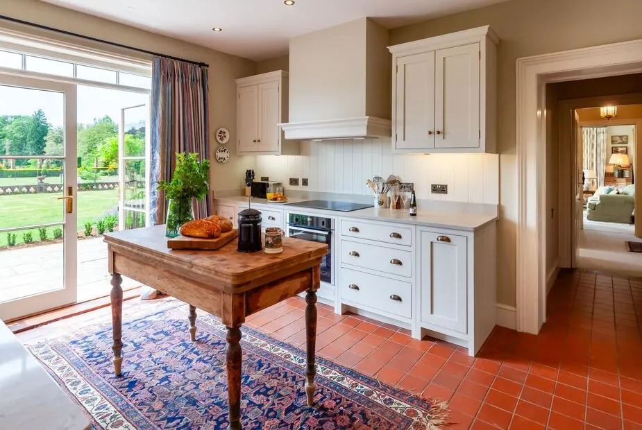  جولة في ملاذ الأمير إدوارد الملكي بساندرينغهام