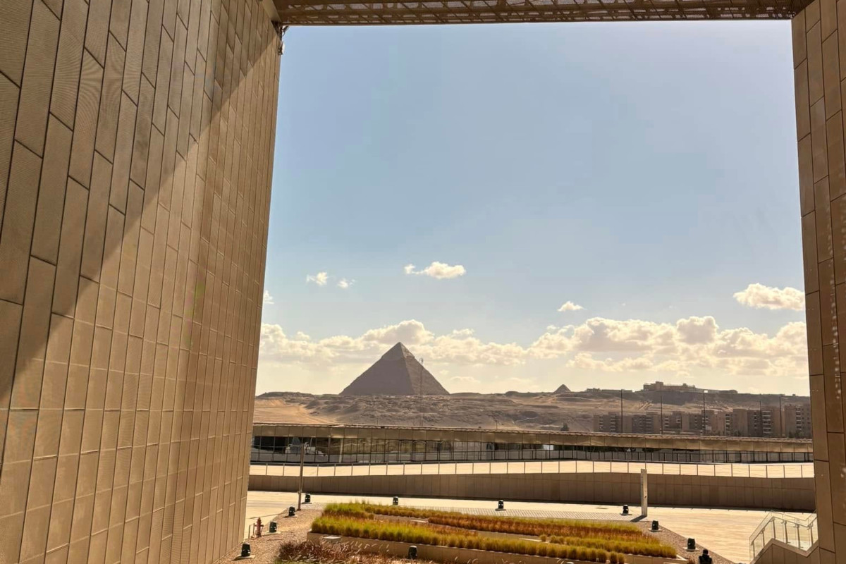 المتحف المصري الكبير يُعيد رسم خريطة السياحة متفوقًا على اللوفر والمتحف البريطاني