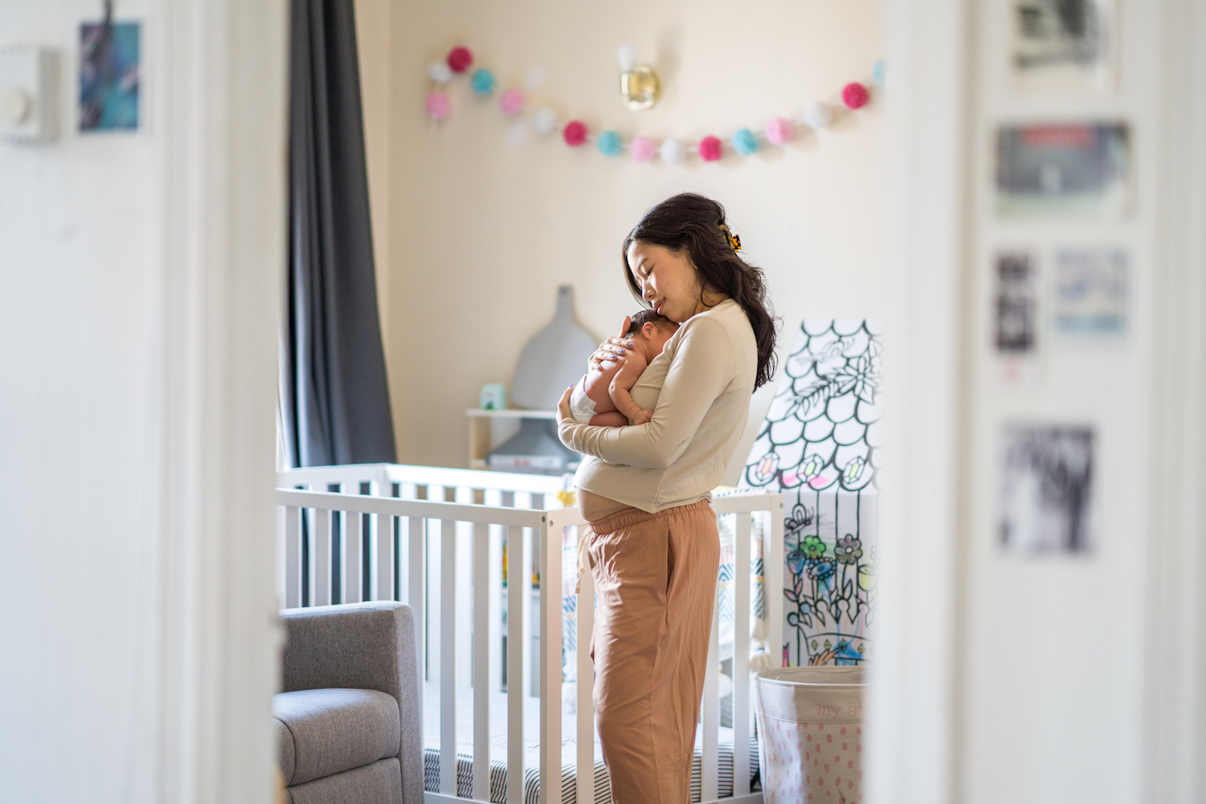 7 نصائح للاستمتاع بالأمومة