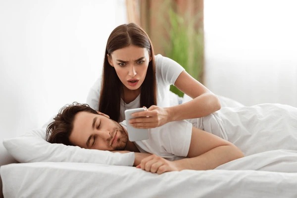 الثقة مقدسة لدى مواليد برج العقرب. فإن انكسرت، لا عودة لها