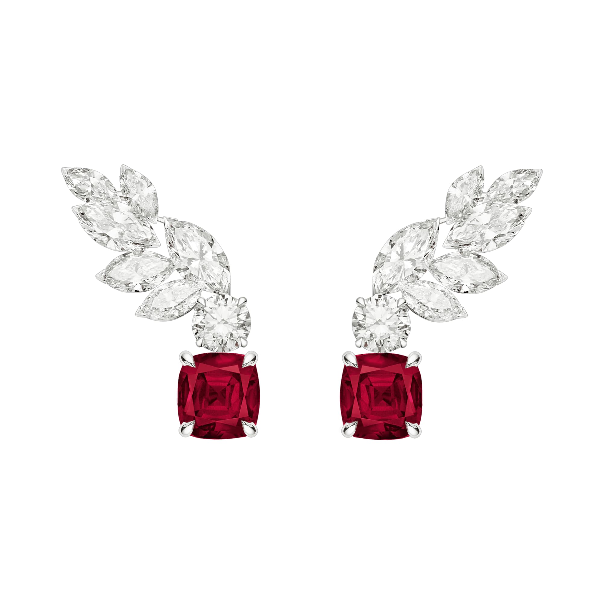 أقراط من الياقوت الأحمر من بياجيه Piaget
