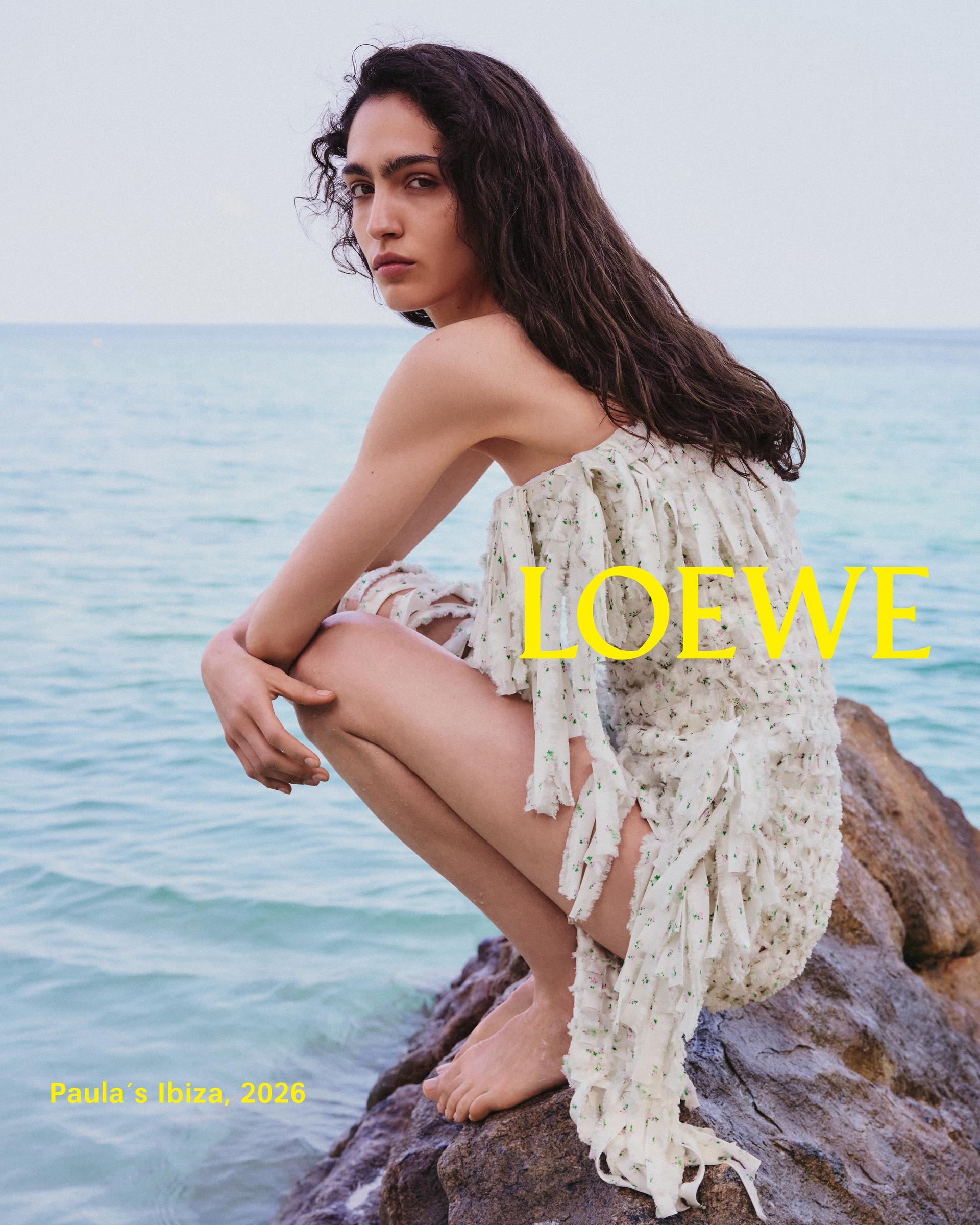 مجموعة LOEWE Paula’s Ibiza 2026