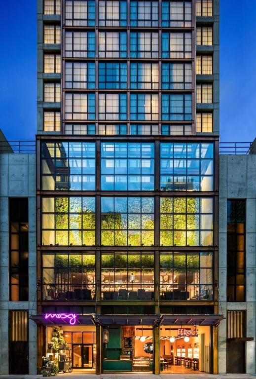 moxy nyc chelsea hotel