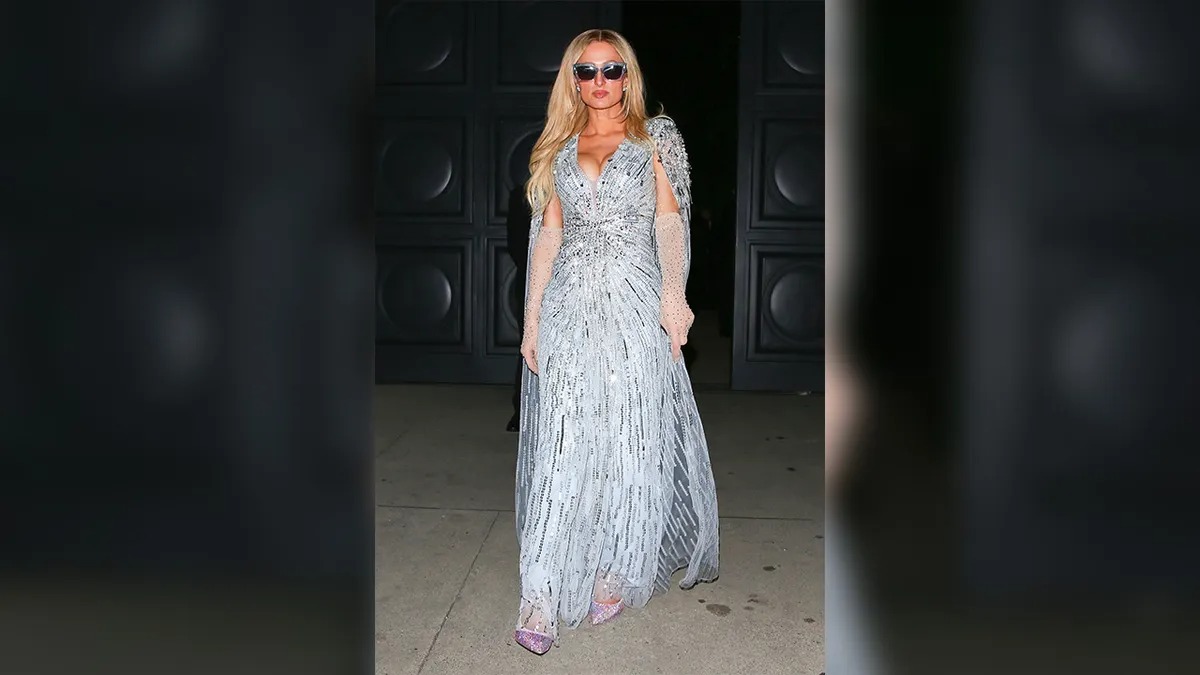 المشاهير يحضرون.. هوليوود تحتفل بكريسجينر