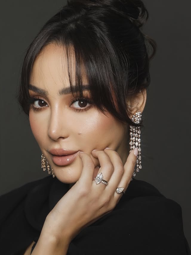 الكعكة العالية مع الغرة الستارة